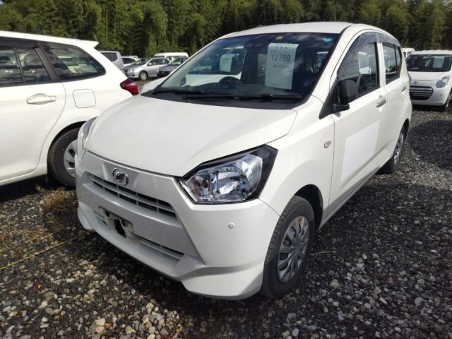 12768 Daihatsu Mira e s LA350S 2018 г. (LUM Tokyo Nyusatsu)